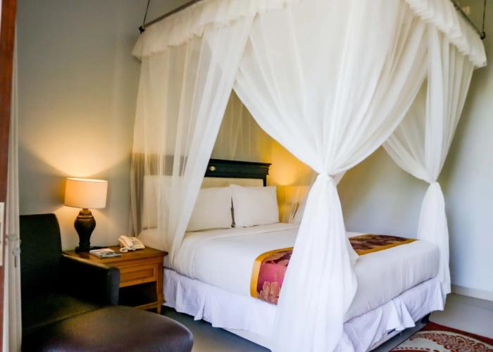 U Tube Hotel