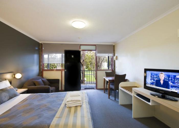 Lorne Coachman Inn