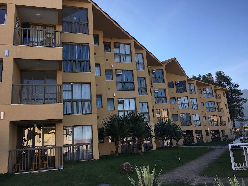 Reserva do Sahy, Condado