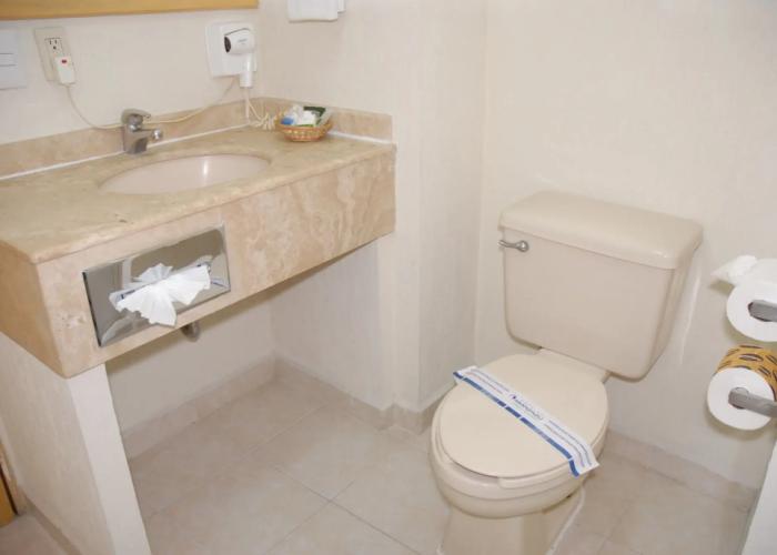 Aranzazu Plaza Kristal Aguascalientes