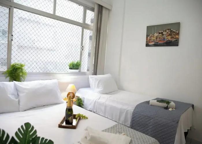 20 m from the beach in the center of Guarapari - Brazilian Corner