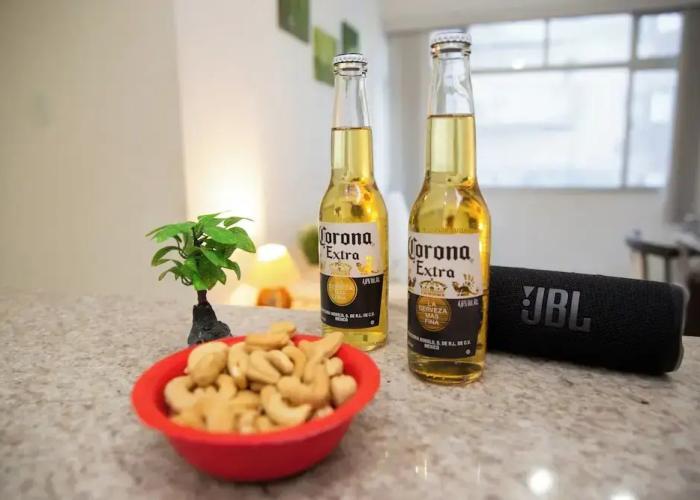 20 m from the beach in the center of Guarapari - Brazilian Corner