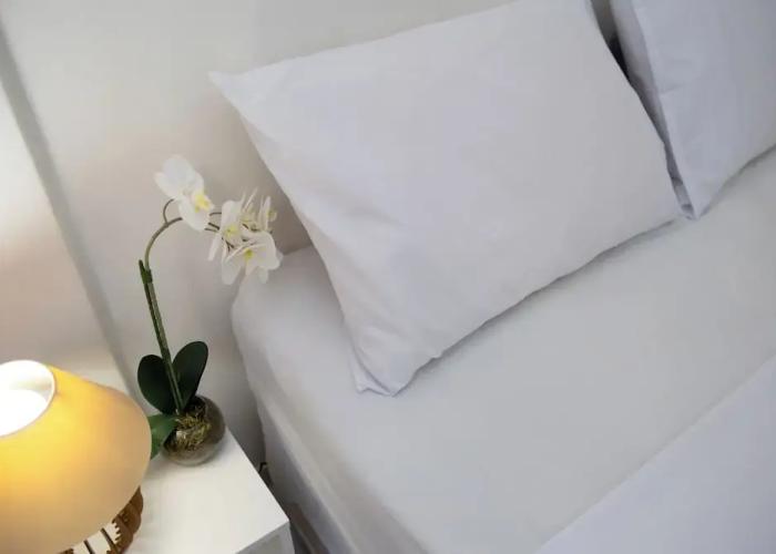 20 m from the beach in the center of Guarapari - Brazilian Corner