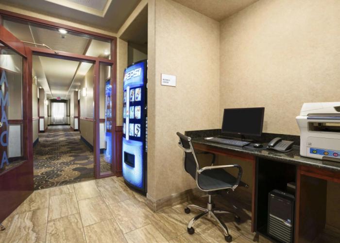 Ramada by Wyndham Edson