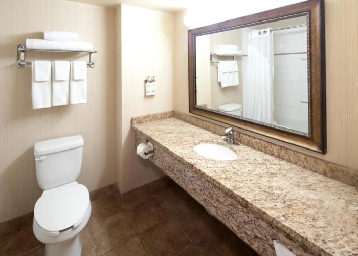 Holiday Inn Express Hotel & Suites Edson by IHG