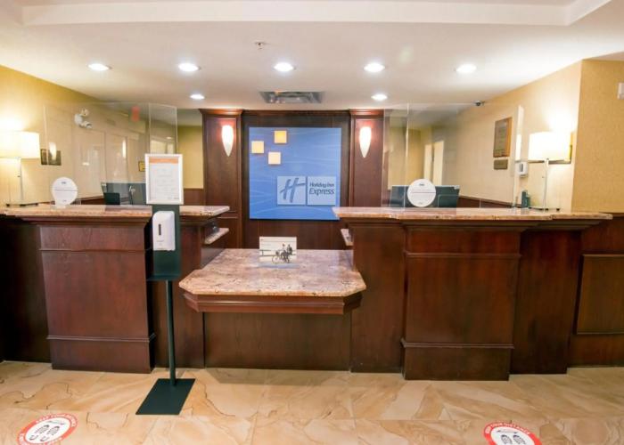 Holiday Inn Express Hotel & Suites Edson by IHG