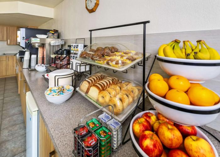 Lakeview Inns & Suites - Edson East