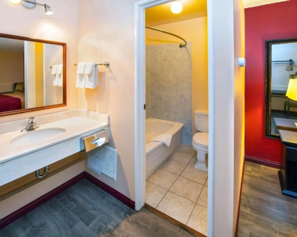 фото Econo Lodge Edson