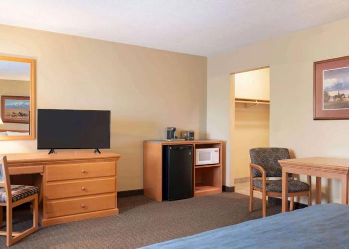 Travelodge by Wyndham Edson