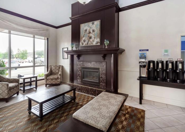 Best Western High Road Inn