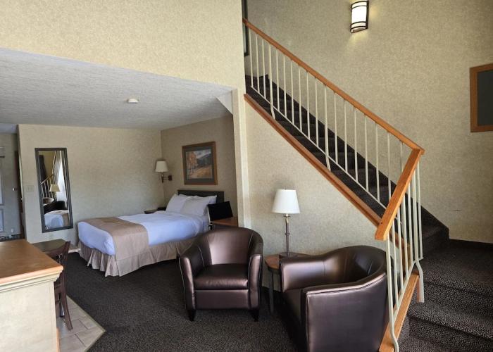 Lakeview Inns & Suites - Hinton