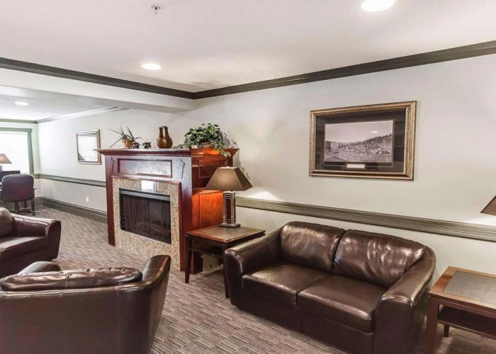 Velora Hinton, Ascend Hotel Collection