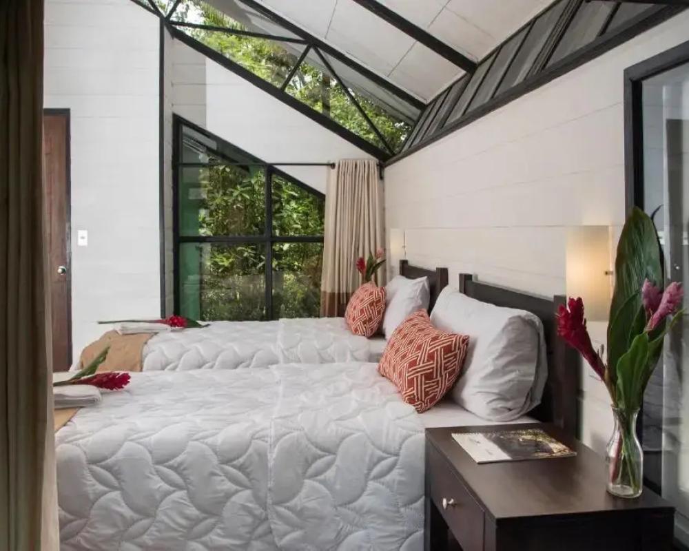 Tapirus Lodge and Reserve