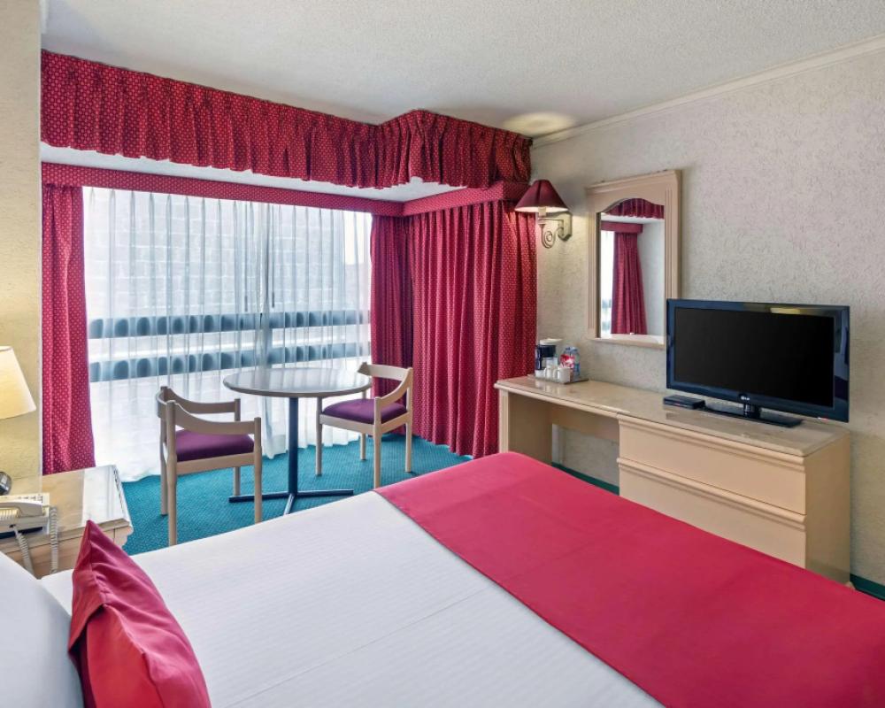 фото Quality Inn Aguascalientes