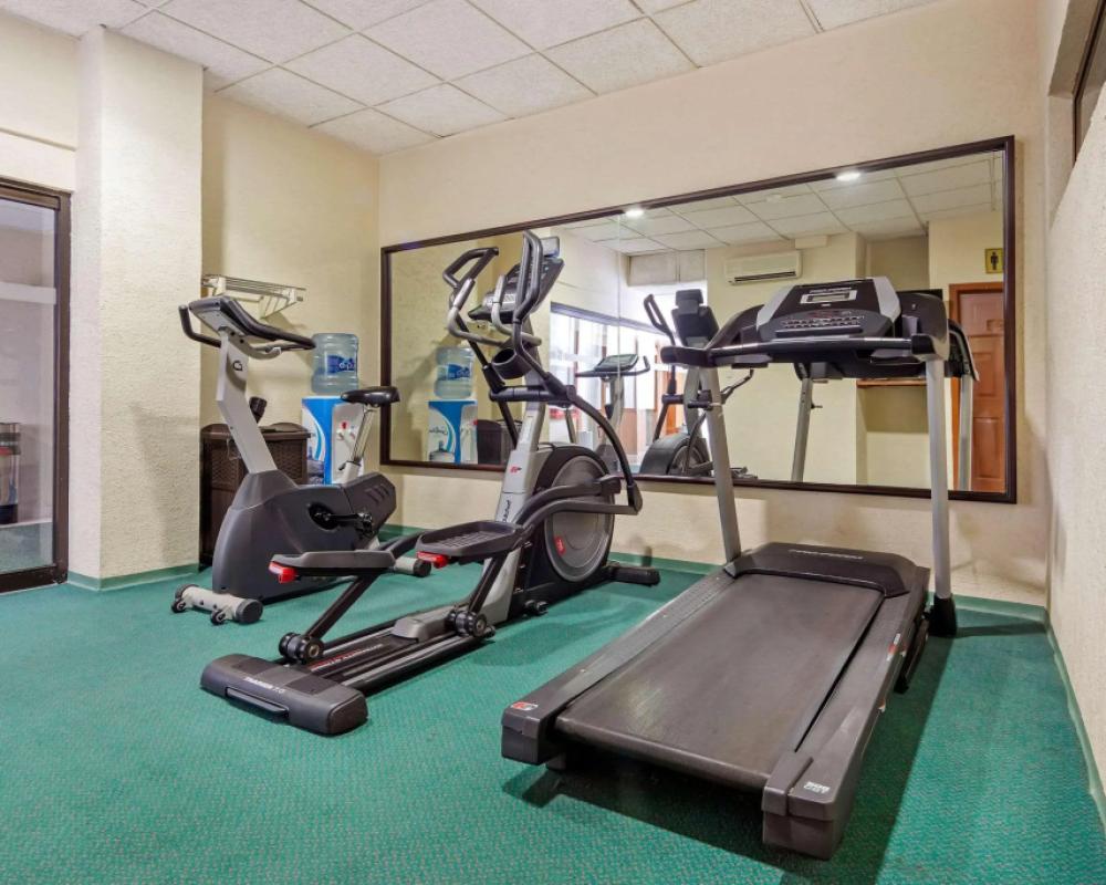 фото Quality Inn Aguascalientes