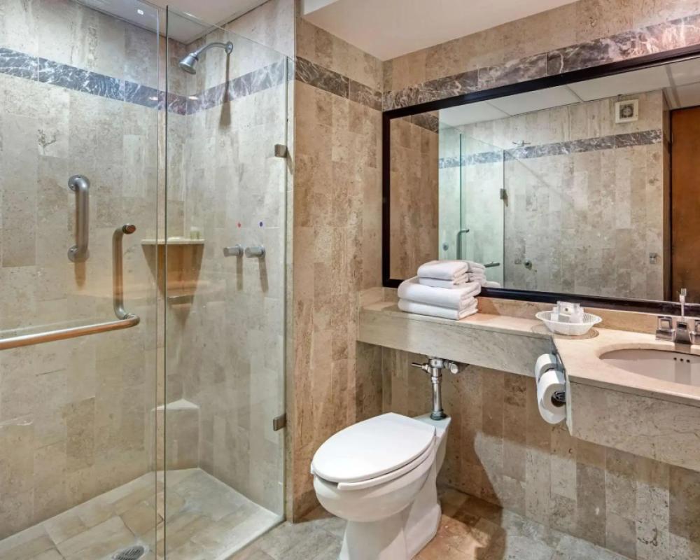 фото Quality Inn Aguascalientes