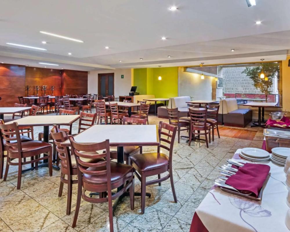 фото Quality Inn Aguascalientes