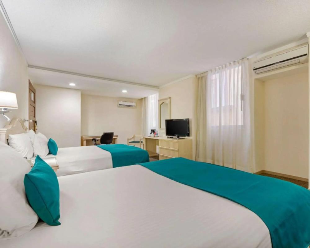 фото Quality Inn Aguascalientes