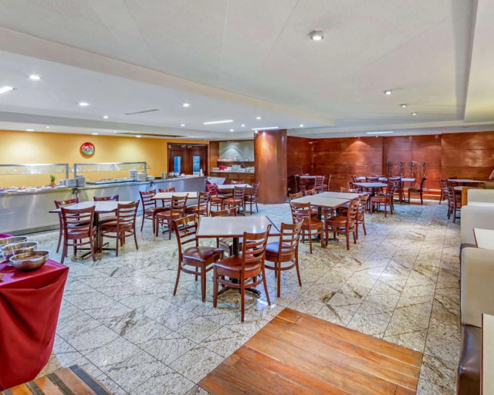 фото Quality Inn Aguascalientes