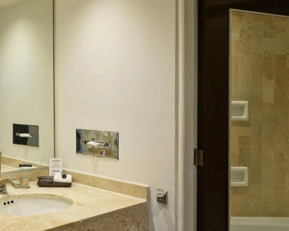 фото Fiesta Inn Aguascalientes