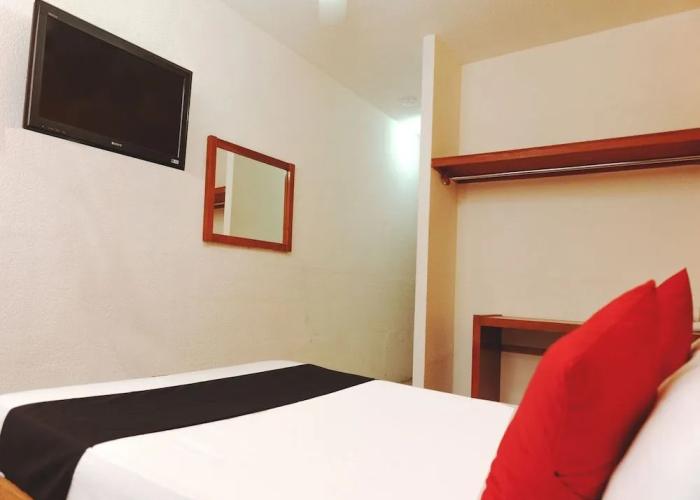 OYO Hotel Italia