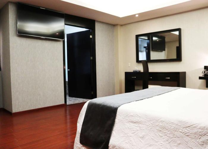 Wyndham Garden Aguascalientes Hotel & Casino