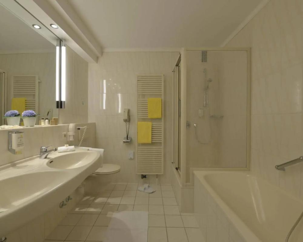 фото Hotel Celler Tor