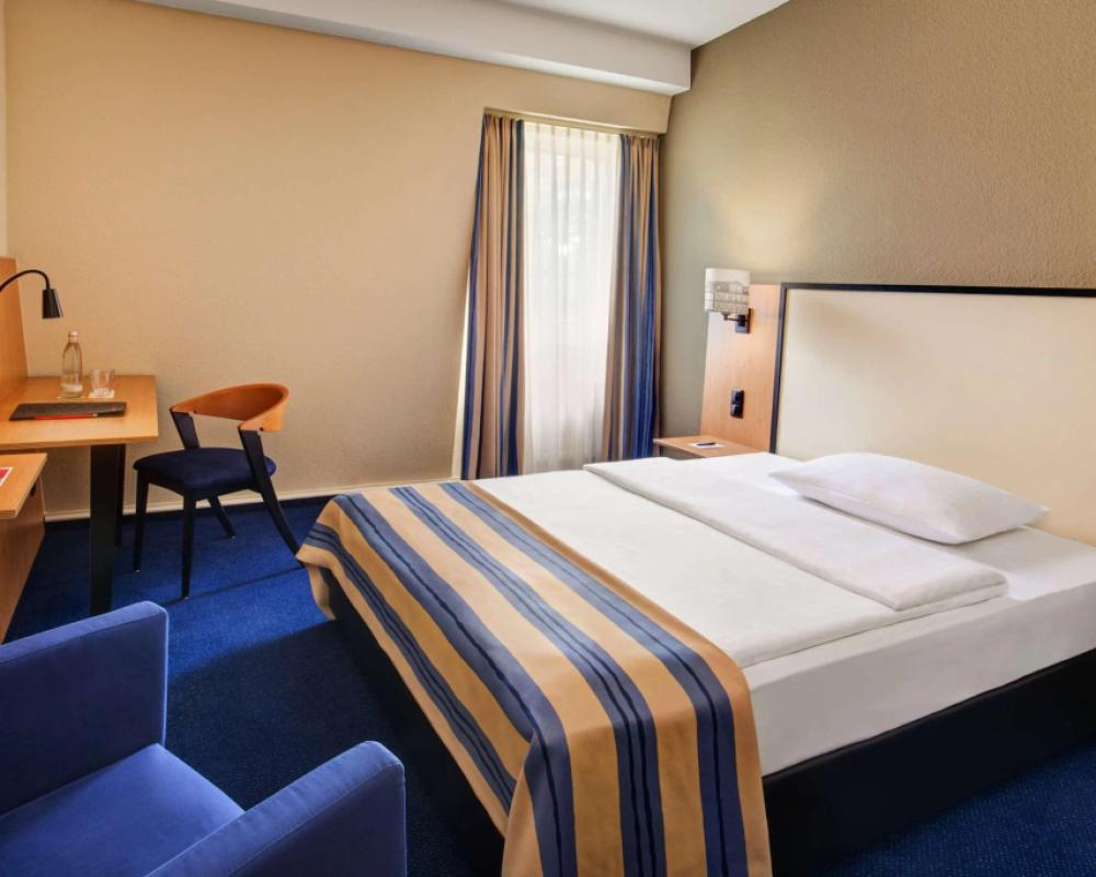 фото IntercityHotel Celle