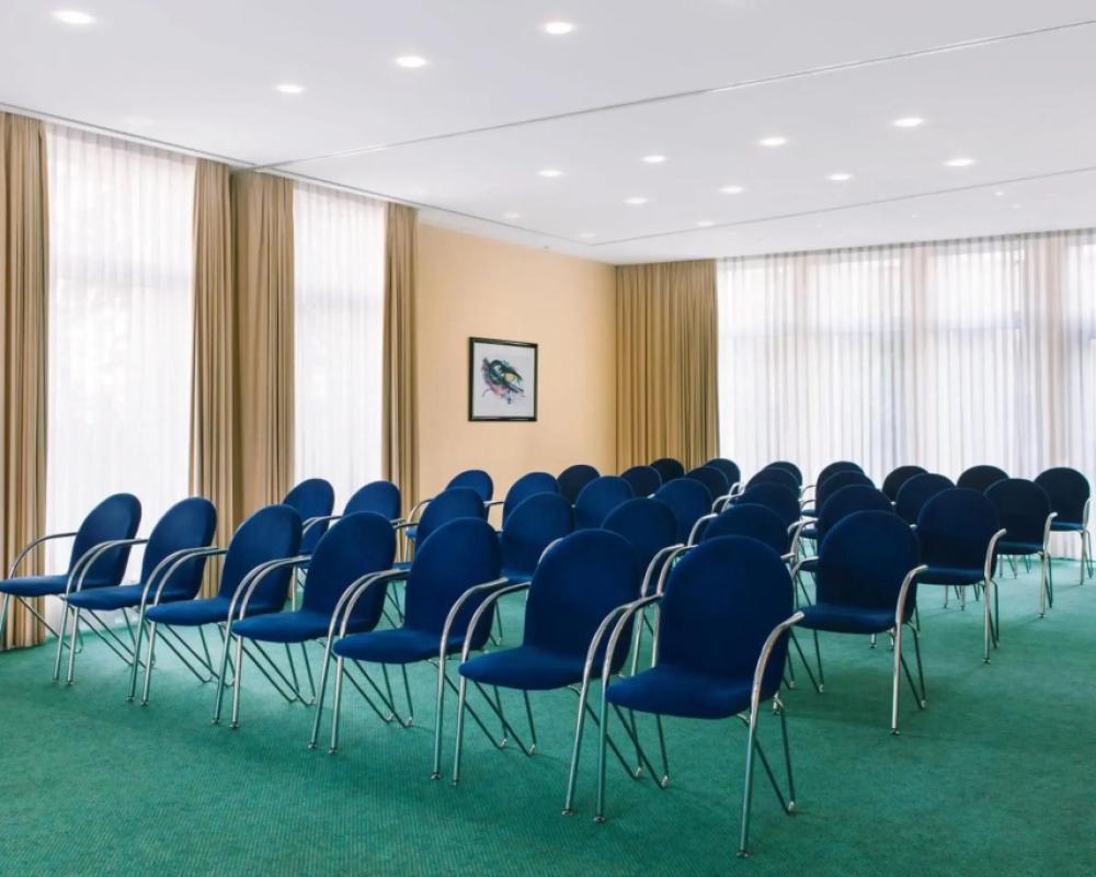 фото IntercityHotel Celle
