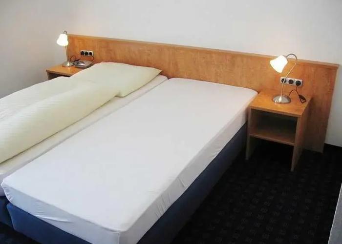 Hotel Krystall