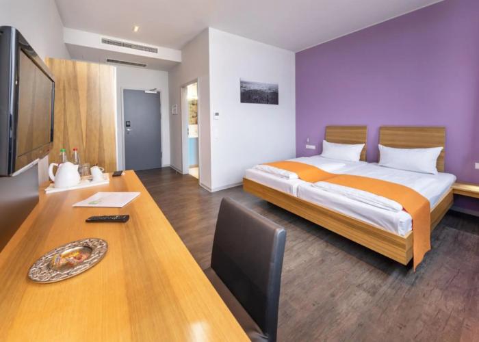 AMH Airport-Messe-Hotel