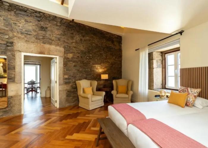 The Manor House Celeirós