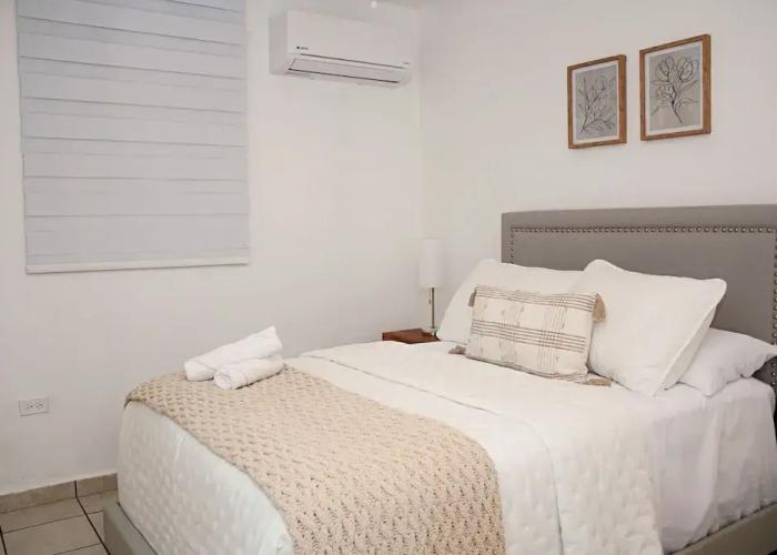 Islabella Guest House