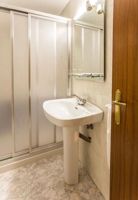 фото Hotel Parras