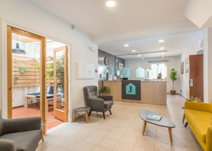 Hostal Jume - Urban Rooms