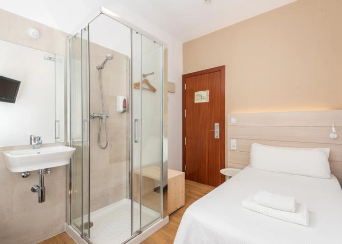 Hostal Jume - Urban Rooms
