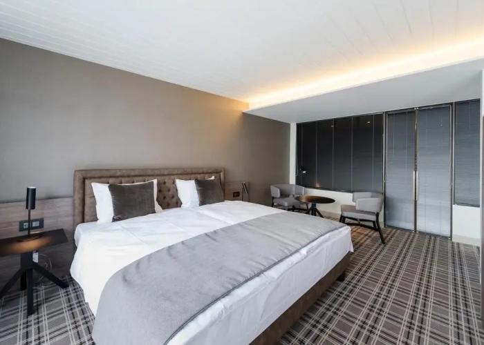 Ambassador Boutique Hotel