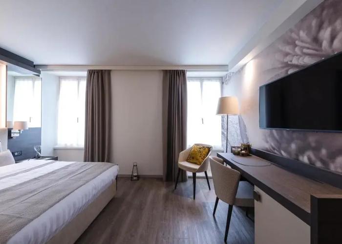 Ambassador Boutique Hotel