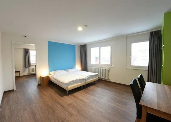 Nyon Hostel