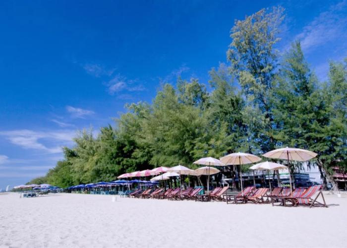 The Beach Cha Am Guest House