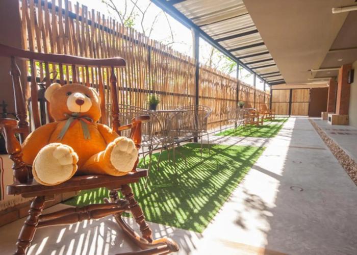 Cha-Am Country Home