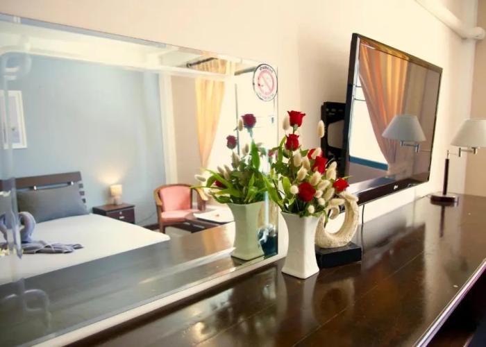 Golden Guesthouse
