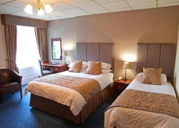 Shaw Hill Golf Resort & Spa Hotel