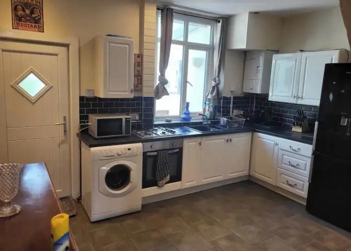 Charming Cottage Retreat in Chorley