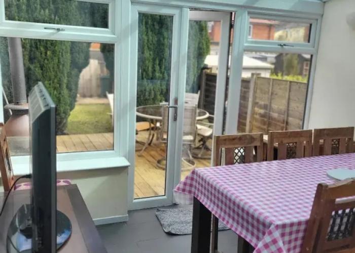 Charming Cottage Retreat in Chorley