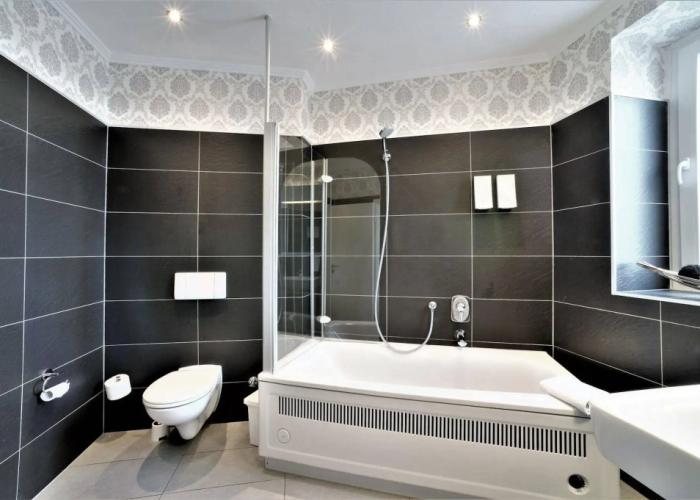 Ascot Hotel