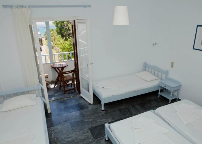Karanasos Hotel