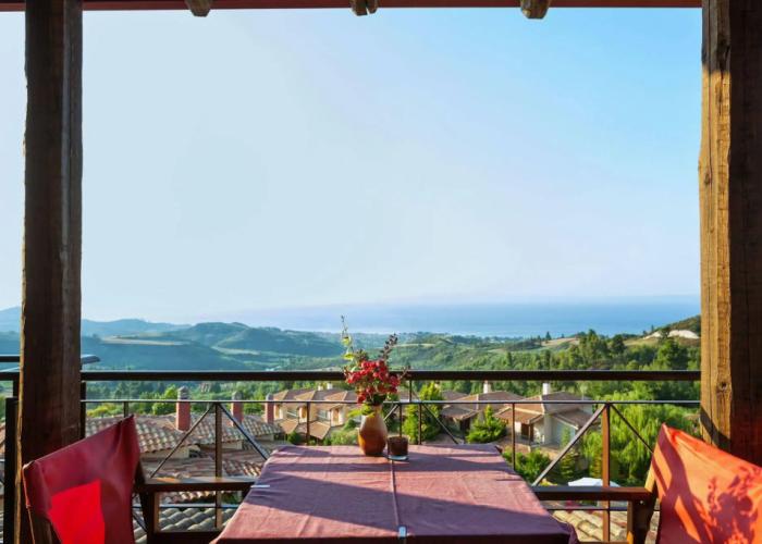 Akritas Ef Zin Villas & Suites