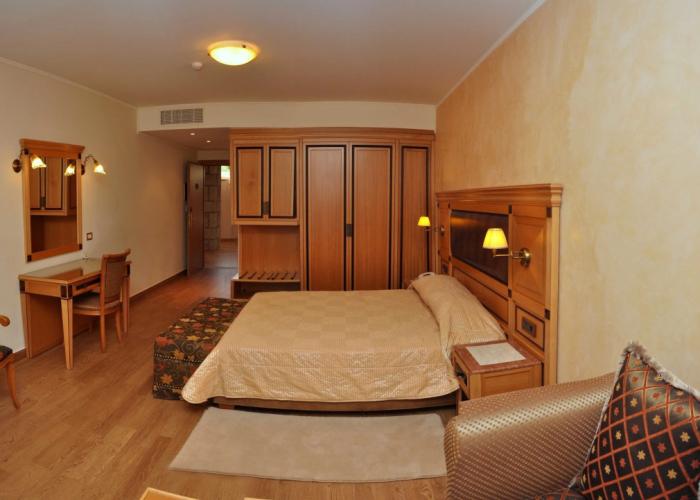 Seafos Luxury Resort & Spa