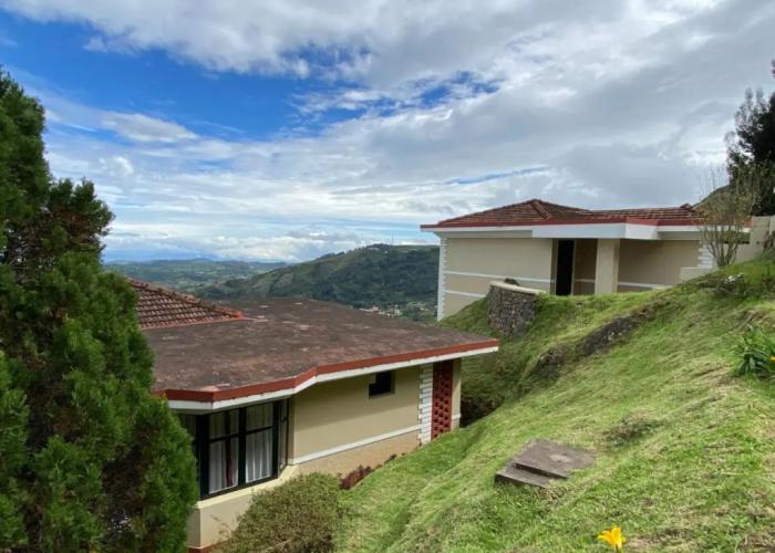 Mountain Retreat - A Hill Country Resort